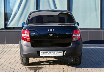Подержанный автомобиль LADA (ВАЗ) Granta Sedan 2013 года (4 фото)