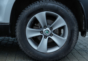 Подержанный автомобиль Skoda Yeti 2013 года (20 фото)