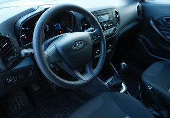 Подержанный автомобиль LADA (ВАЗ) XRAY 2016 года (9 фото)