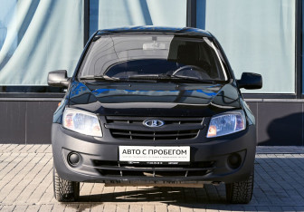 Подержанный автомобиль LADA (ВАЗ) Granta Sedan 2013 года (8 фото)