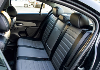 Подержанный автомобиль Chevrolet Cruze Sedan 2012 года (15 фото)