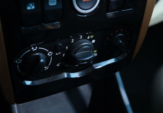 Подержанный автомобиль LADA (ВАЗ) Largus Wagon 2018 года (11 фото)