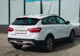 Подержанный автомобиль LADA (ВАЗ) Vesta Wagon 2018 года (5 фото)