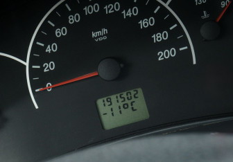 Подержанный автомобиль LADA (ВАЗ) Priora Sedan 2010 года (14 фото)