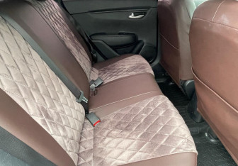 Подержанный автомобиль Kia Rio Hatchback 2019 года (15 фото)