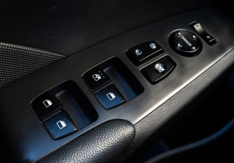 Подержанный автомобиль Hyundai Solaris Sedan 2017 года (15 фото)