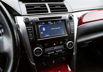 Подержанный автомобиль Toyota Camry Sedan 2013 года (10 фото)
