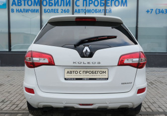 Подержанный автомобиль Renault Koleos 2011 года (4 фото)