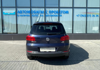 Подержанный автомобиль Volkswagen Tiguan 2011 года (4 фото)