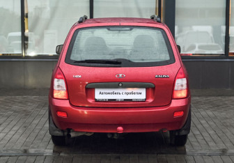 Подержанный автомобиль LADA (ВАЗ) Kalina Wagon 2010 года (4 фото)