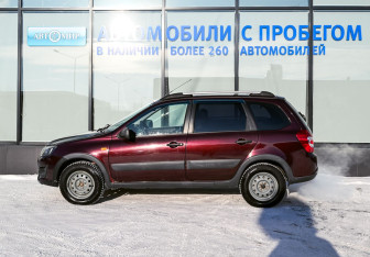 Подержанный автомобиль LADA (ВАЗ) Kalina Wagon 2016 года (2 фото)