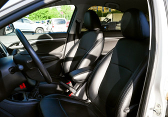 Подержанный автомобиль LADA (ВАЗ) Vesta Sedan 2021 года (16 фото)