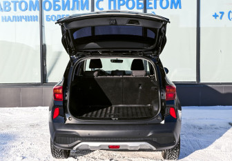 Подержанный автомобиль Kia Seltos 2020 года (20 фото)