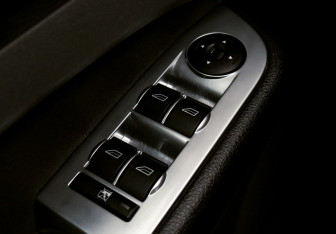 Подержанный автомобиль Ford Focus Hatchback 2010 года (13 фото)