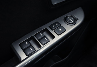 Подержанный автомобиль Kia Rio Sedan 2013 года (4 фото)