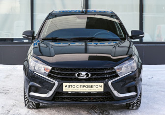 Подержанный автомобиль LADA (ВАЗ) Vesta Sedan 2021 года (8 фото)