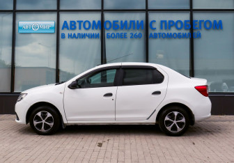 Подержанный автомобиль Renault Logan Sedan 2015 года (2 фото)