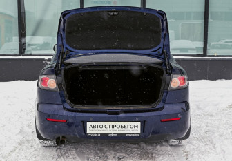 Подержанный автомобиль Mazda 3 Sedan 2008 года (20 фото)