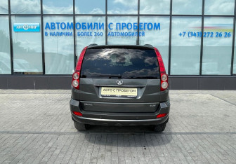 Подержанный автомобиль Great Wall Hover H5 2014 года (4 фото)