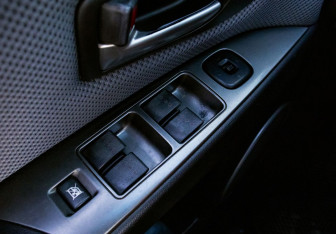 Подержанный автомобиль Mazda 3 Hatchback 2007 года (12 фото)