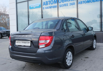 Подержанный автомобиль LADA (ВАЗ) Granta Sedan 2020 года (5 фото)
