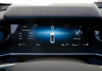 Подержанный автомобиль Geely Preface 2024 года (19 фото)