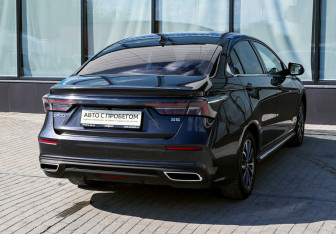 Подержанный автомобиль Omoda S5 2023 года (5 фото)