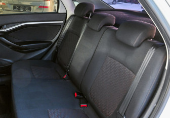 Подержанный автомобиль LADA (ВАЗ) Vesta Sedan 2016 года (18 фото)