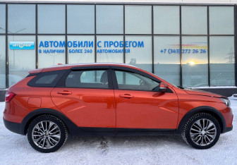 Подержанный автомобиль LADA (ВАЗ) Vesta Wagon 2019 года (6 фото)