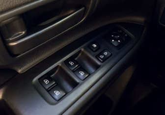 Подержанный автомобиль Mitsubishi Outlander 2019 года (12 фото)