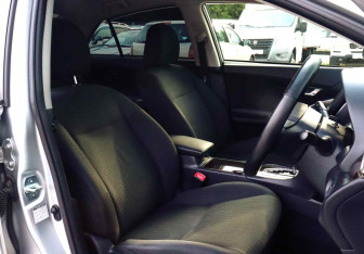 Подержанный автомобиль Toyota Allion 2018 года (17 фото)