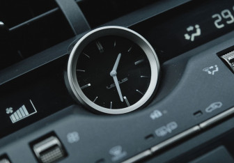 Подержанный автомобиль Lexus NX 2019 года (13 фото)