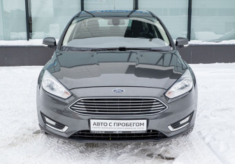 Подержанный автомобиль Ford Focus Sedan 2018 года (8 фото)
