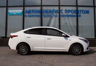 Подержанный автомобиль Hyundai Solaris Sedan 2019 года (6 фото)