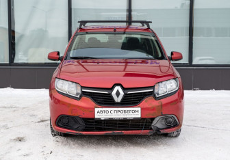 Подержанный автомобиль Renault Logan Sedan 2014 года (8 фото)