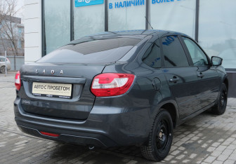 Подержанный автомобиль LADA (ВАЗ) Granta Liftback 2024 года (5 фото)