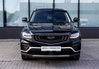 Подержанный автомобиль Geely Atlas Pro 2021 года (8 фото)