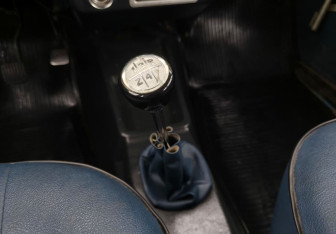 Подержанный автомобиль ИЖ 2125 «Комби» 1989 года (13 фото)