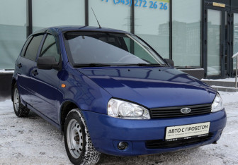 Подержанный автомобиль LADA (ВАЗ) Kalina Hatchback 2011 года (7 фото)