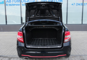 Подержанный автомобиль LADA (ВАЗ) Granta Sedan 2023 года (21 фото)