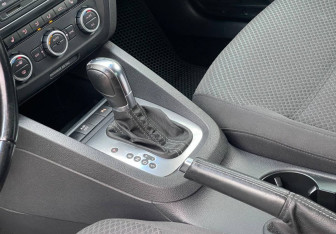 Подержанный автомобиль Volkswagen Jetta Sedan 2014 года (12 фото)