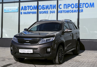 Подержанный автомобиль Kia Sorento 2013 года (1 фото)
