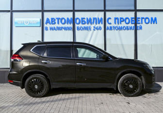 Подержанный автомобиль Nissan X-Trail 2019 года (6 фото)