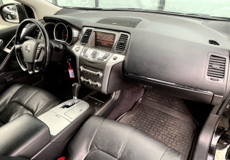Подержанный автомобиль Nissan Murano Suv 2014 года (10 фото)