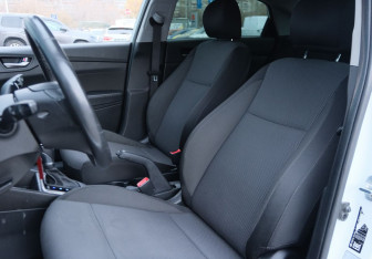 Подержанный автомобиль Hyundai Solaris Sedan 2018 года (17 фото)