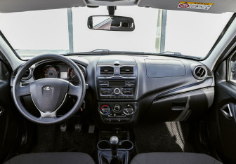 Подержанный автомобиль LADA (ВАЗ) Granta Liftback 2024 года (12 фото)