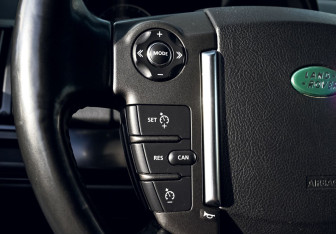 Подержанный автомобиль Land Rover Freelander 2014 года (12 фото)