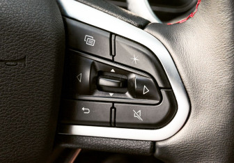 Подержанный автомобиль Geely Tugella 2024 года (12 фото)