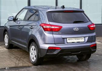 Подержанный автомобиль Hyundai Creta 2019 года (3 фото)