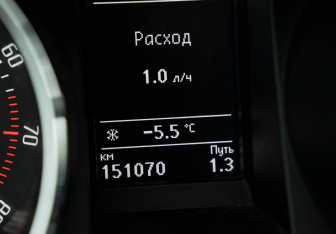 Подержанный автомобиль Skoda Yeti 2013 года (18 фото)